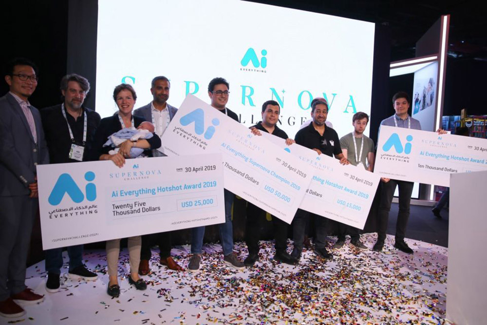 Two UA Alumni Win First Prize at the Supernova Challenge
