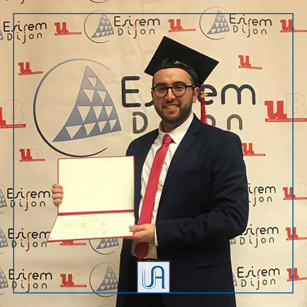Anthony ABI RACHED a été proclamé major de sa promotion à l’École Supérieure d'Ingénieurs en Matériaux/Développement durable et Informatique/Électronique