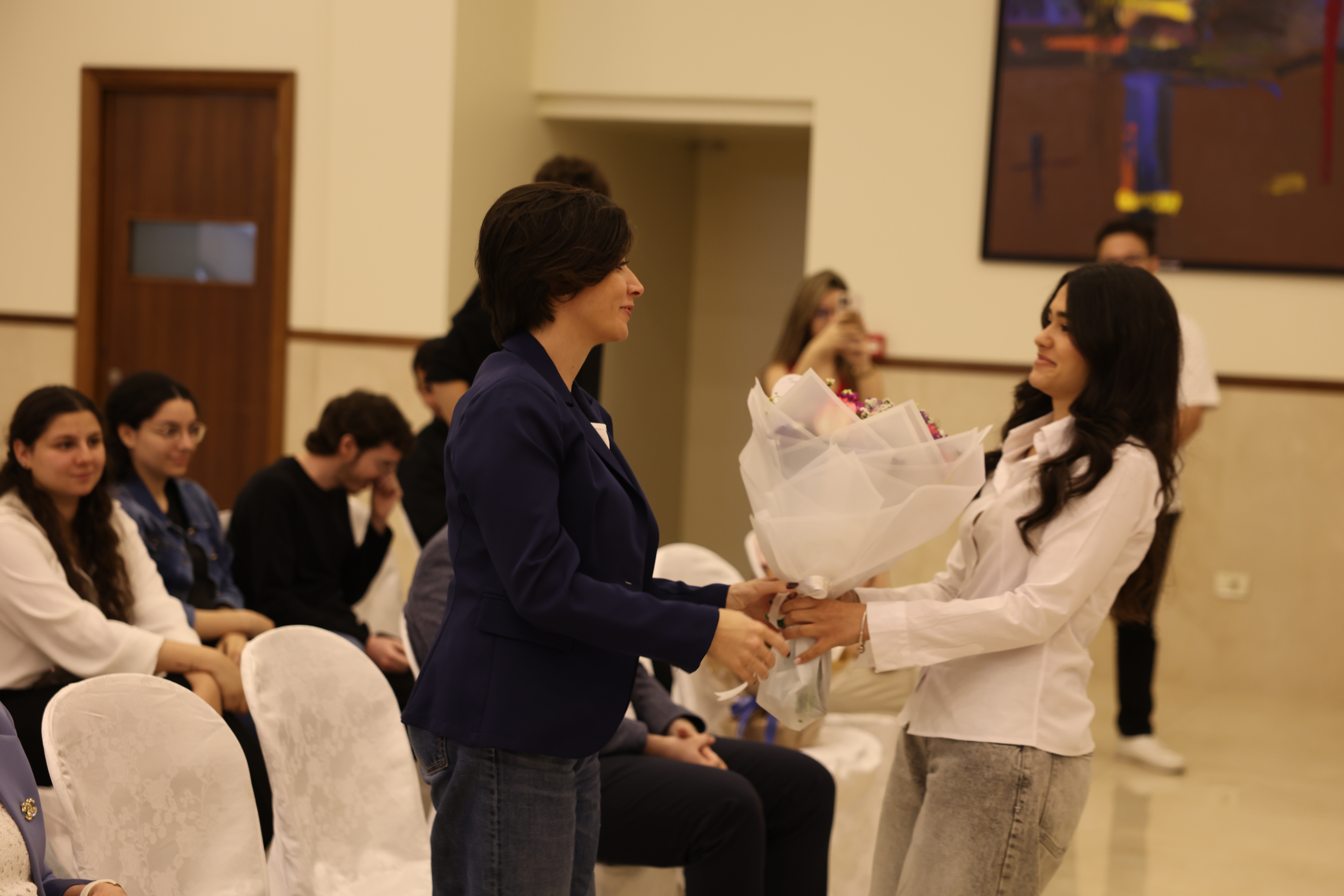 /Gallery/EnglishWebsite/News/InternationalNursesDay/13.JPG