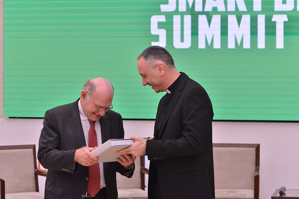 /Gallery/EnglishWebsite/News/SmartBeirutSummit-SBS18/smart-beirut-summit-sbs18-3.jpg