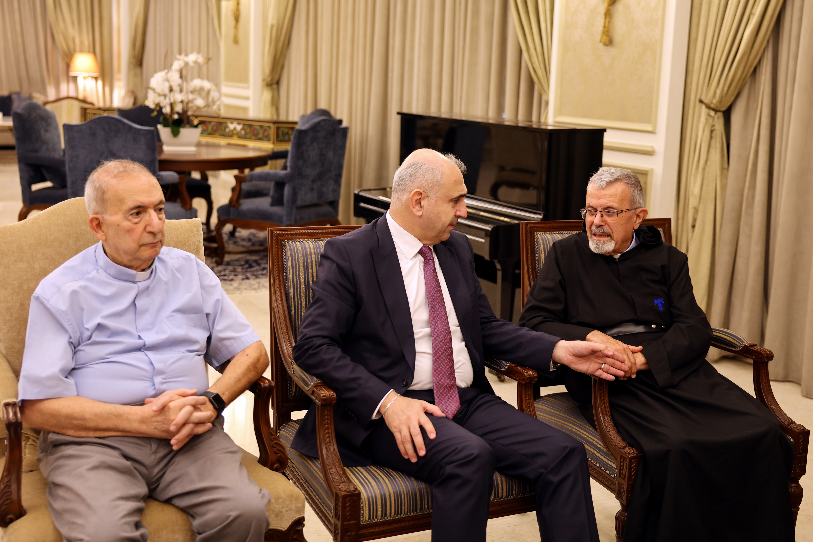 /Gallery/EnglishWebsite/News/honoring-ceremony-mazen-el-khatib/honoring-ceremony-mazen-el-khatib-6.JPG